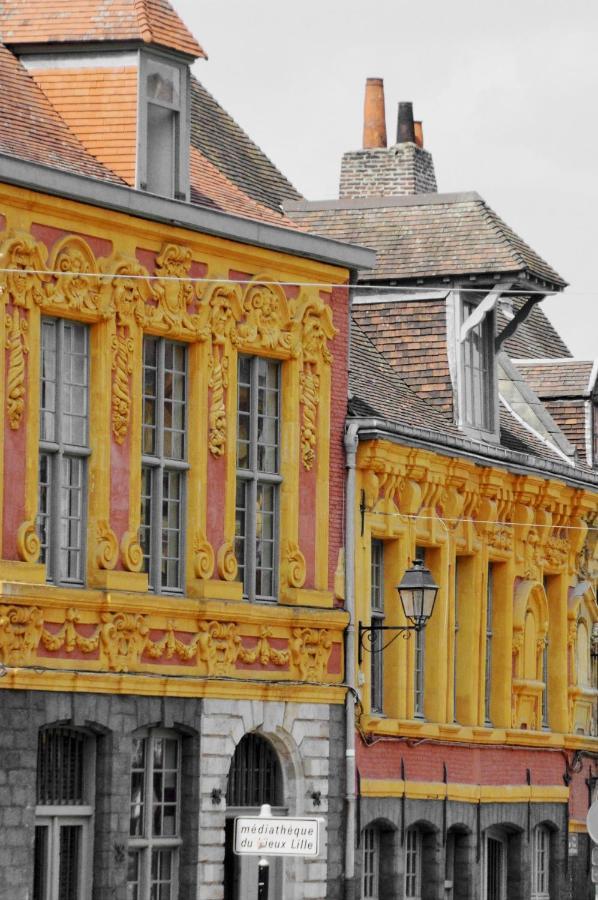 Hotel De La Paix Lille Bagian luar foto